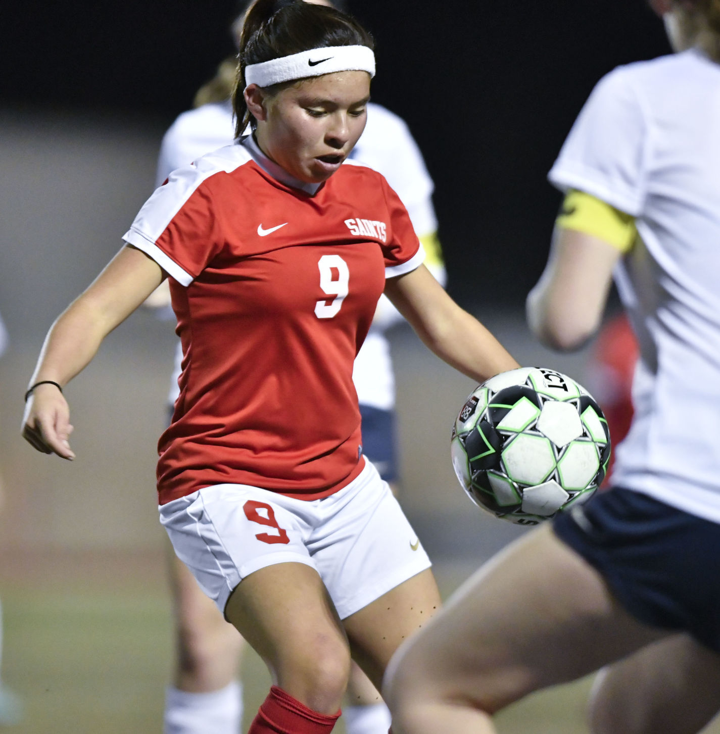 011019 MP SM g soccer 08.jpg